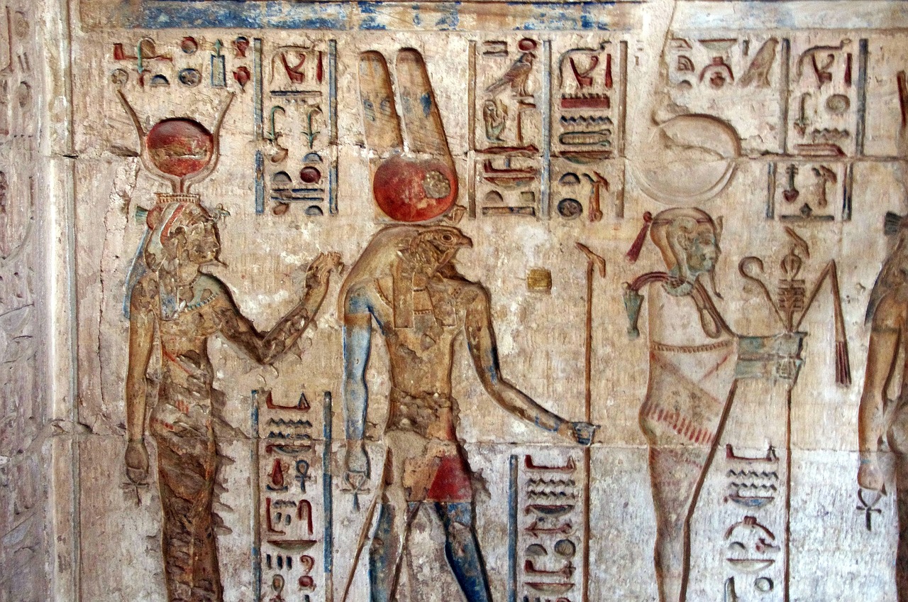 The Evolving Narrative of Isis: From Egyptian Goddess to Universal Deity