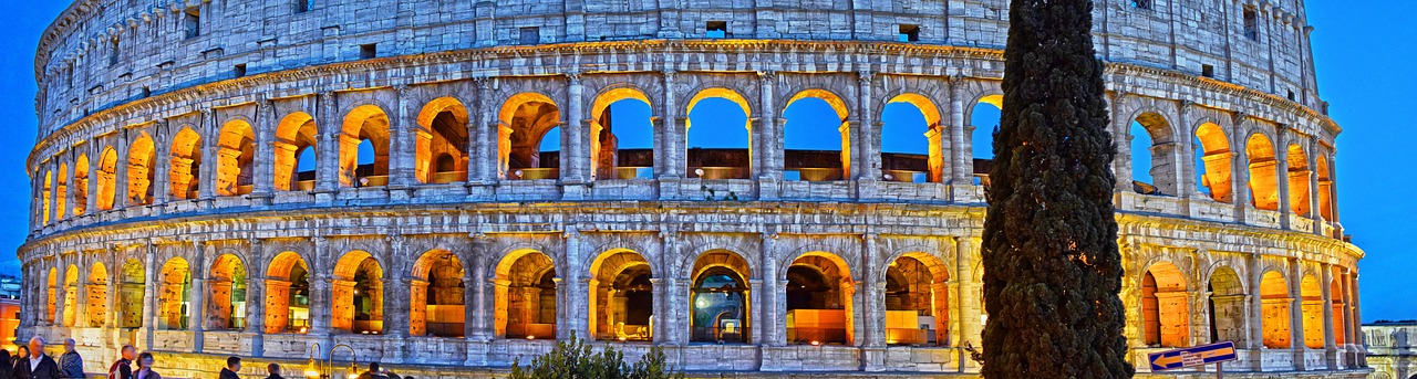 Exploring the Natural Life of the Colosseum and Murphey Hall