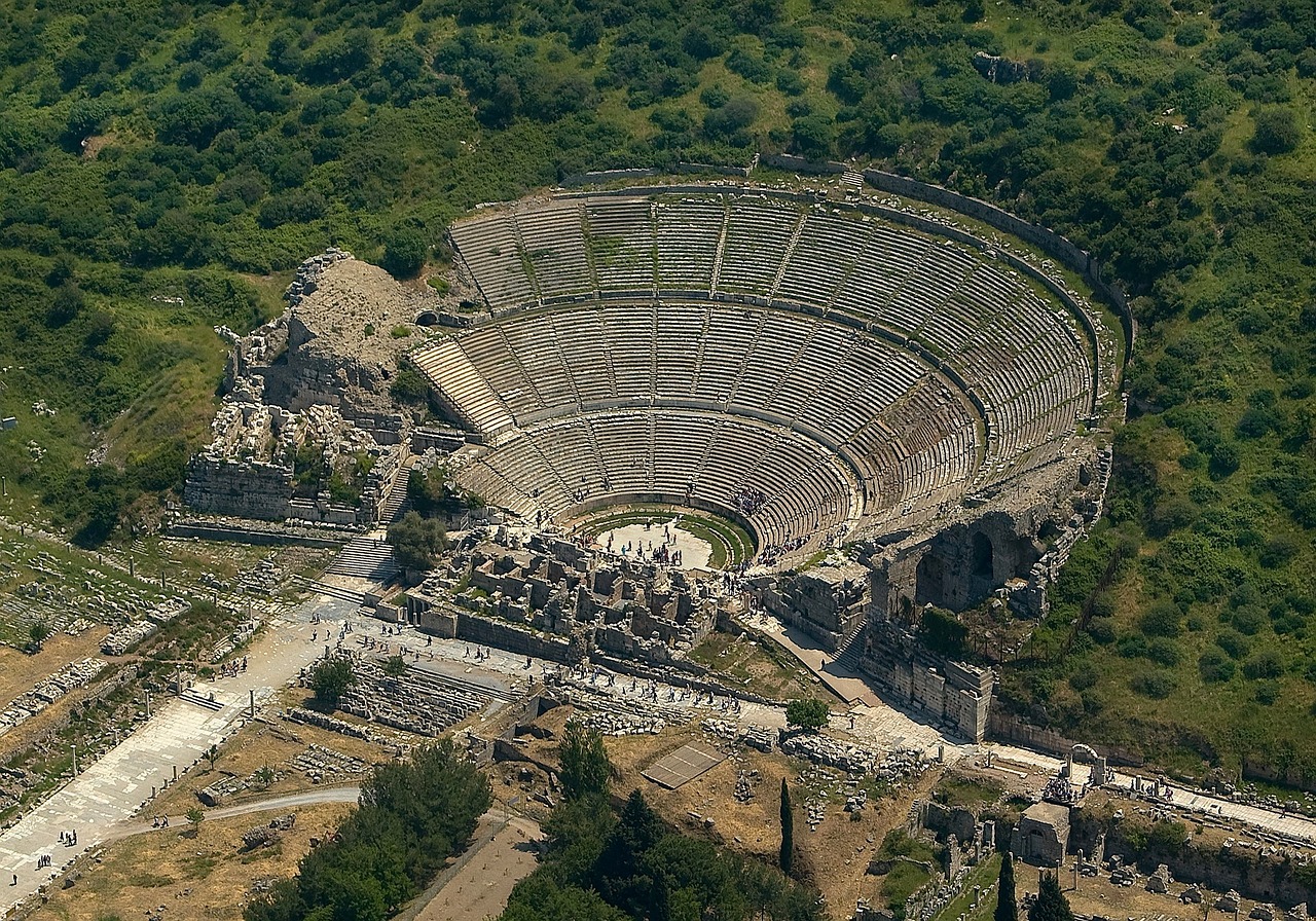 The Historical Significance of Ephesus and the Temple of Artemis